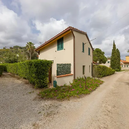 I Chioppi 32 - Goelba Ferienhaus