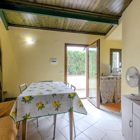 I Chioppi 32 - Goelba Ferienhaus